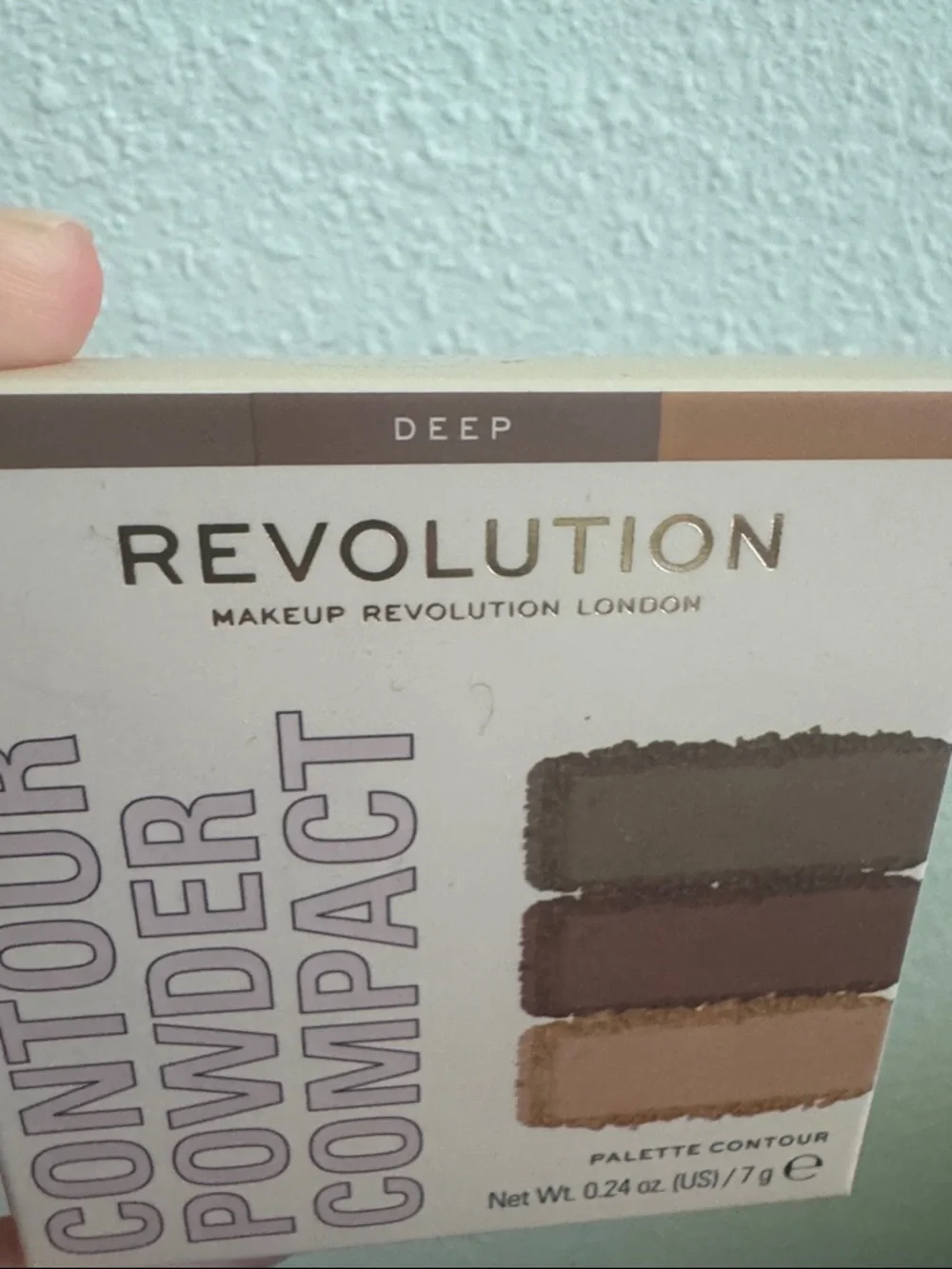 Revolution compact contour